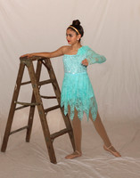 Wed. 7:00pm Preteen Ballet